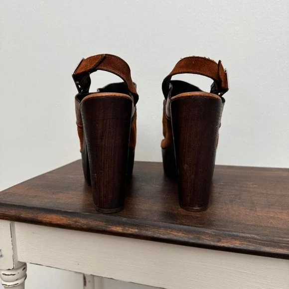 70s Style Platform Suede Heel Cognac Charles David Size 9-9.5 - Picture 5 of 7